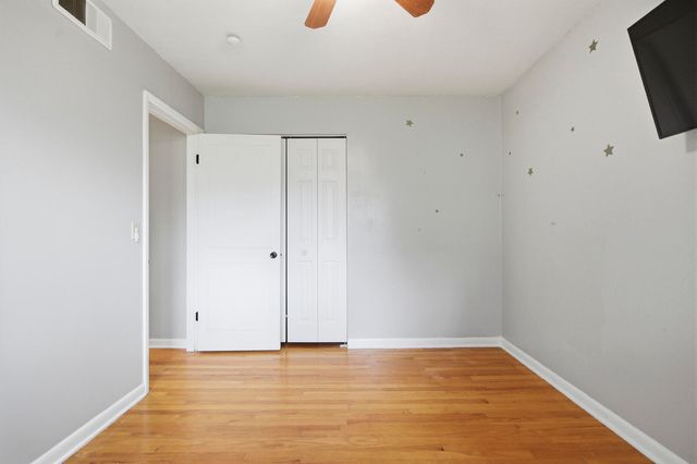 4550 E LANG DR, Columbia, MO 65202