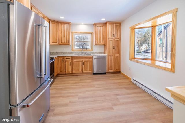 522 PIKE ST, State College, PA 16801