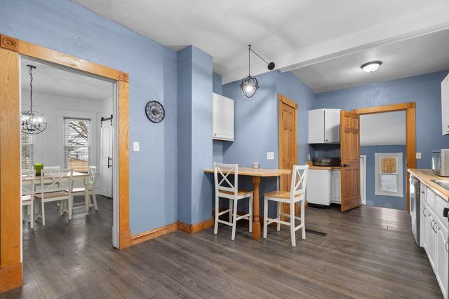 219 W 16TH AVENUE, Oshkosh, WI 54902