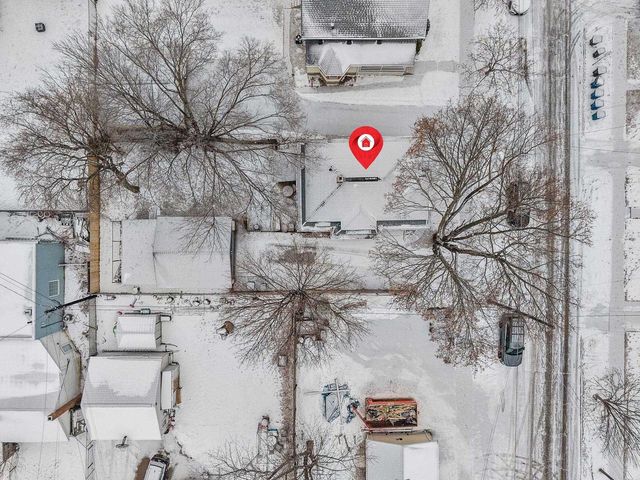 219 W 16TH AVENUE, Oshkosh, WI 54902