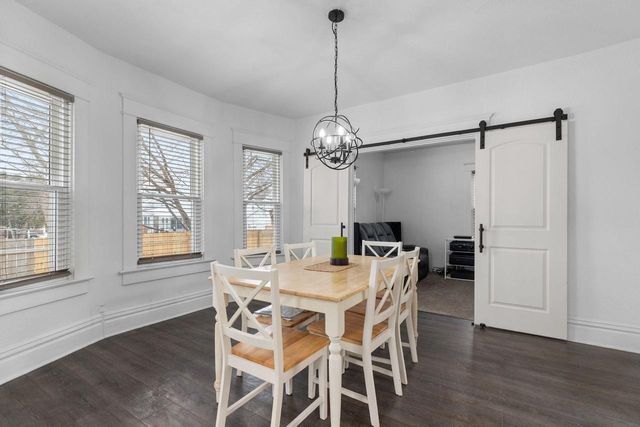 219 W 16TH AVENUE, Oshkosh, WI 54902