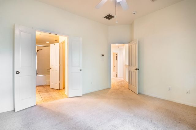 16 Scarlet Woods Court, The Woodlands, TX 77380