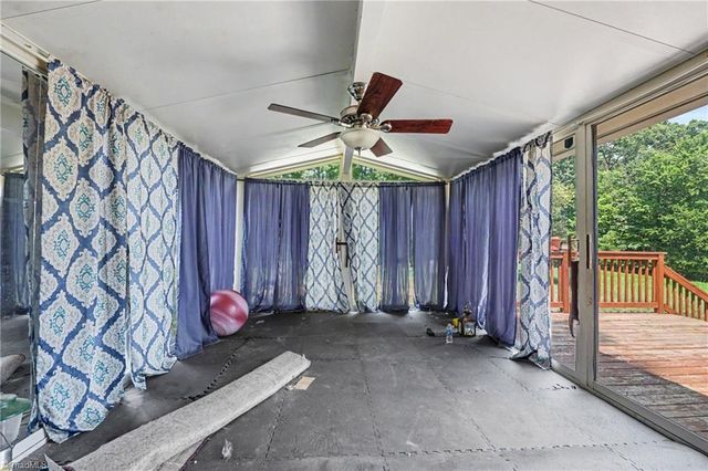 820 Walker Street, Reidsville, NC 27320