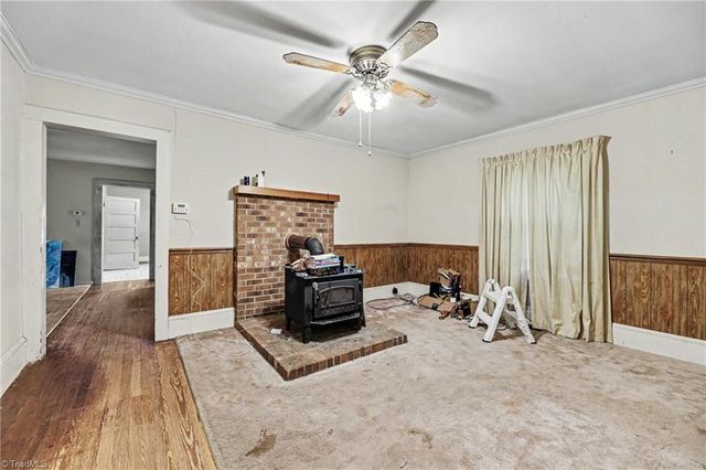 820 Walker Street, Reidsville, NC 27320