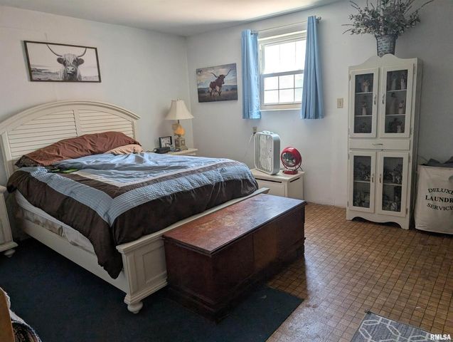 340 Dameron Lane, Vienna, IL 62995