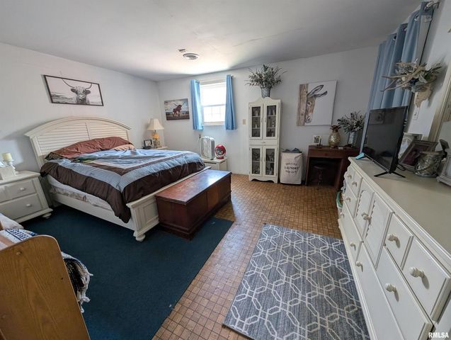 340 Dameron Lane, Vienna, IL 62995