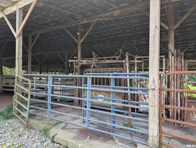 340 Dameron Lane, Vienna, IL 62995