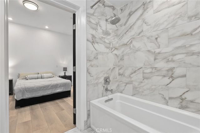 178 S Euclid Avenue 106, Pasadena, CA 91101