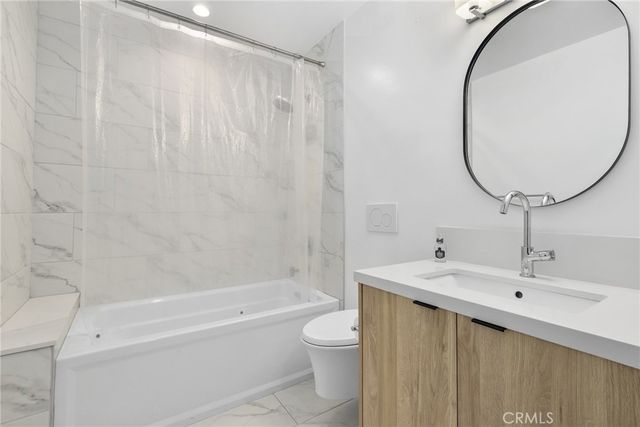 178 S Euclid Avenue 106, Pasadena, CA 91101