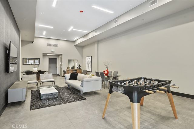 178 S Euclid Avenue 106, Pasadena, CA 91101