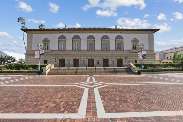 178 S Euclid Avenue 106, Pasadena, CA 91101