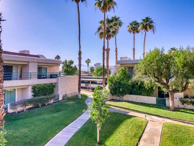 32505 Candlewood Drive 18, Cathedral City, CA 92234