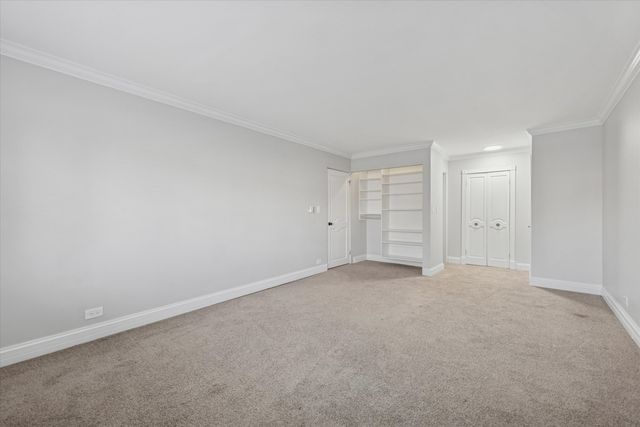 320 Claymoor Road 1A, Hinsdale, IL 60521