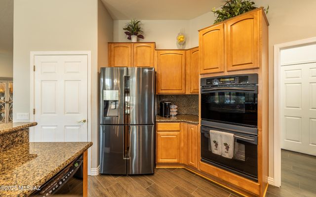 5371 W Leatherflower Lane, Marana, AZ 85658