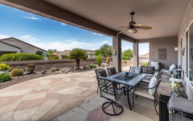 5371 W Leatherflower Lane, Marana, AZ 85658