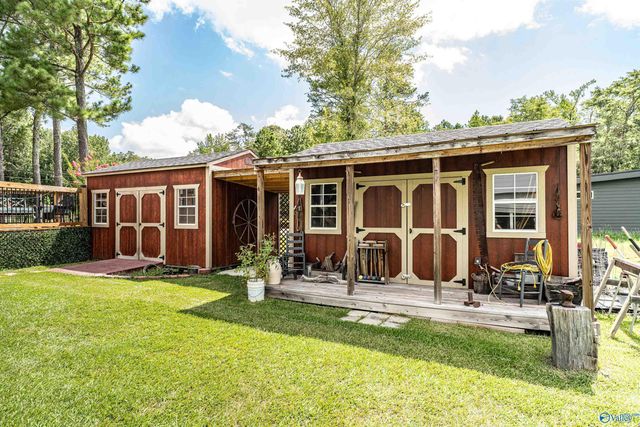 1590 County Road 136, Cedar Bluff, AL 35959