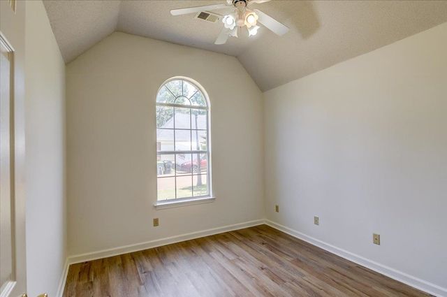 8129 COUNTRY MILL CV, Memphis, TN 38016