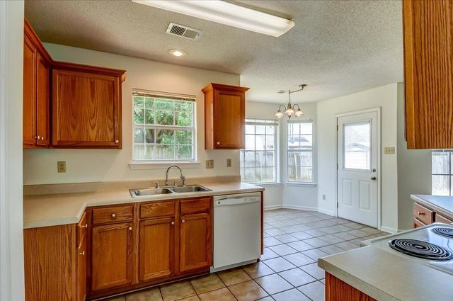8129 COUNTRY MILL CV, Memphis, TN 38016