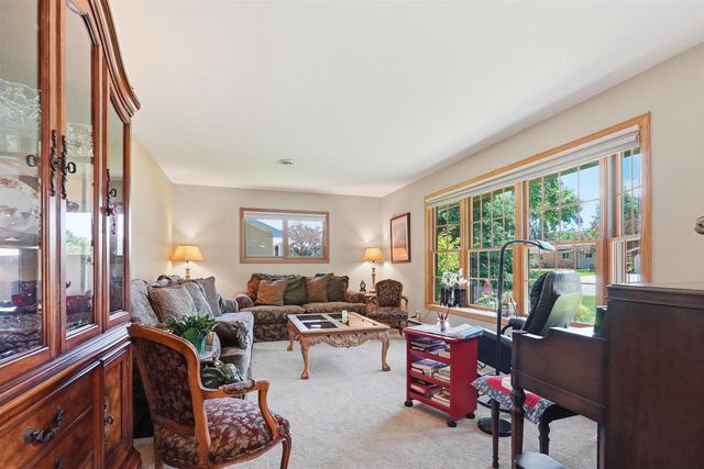 206 W CEDAR STREET, Abbotsford, WI 54405