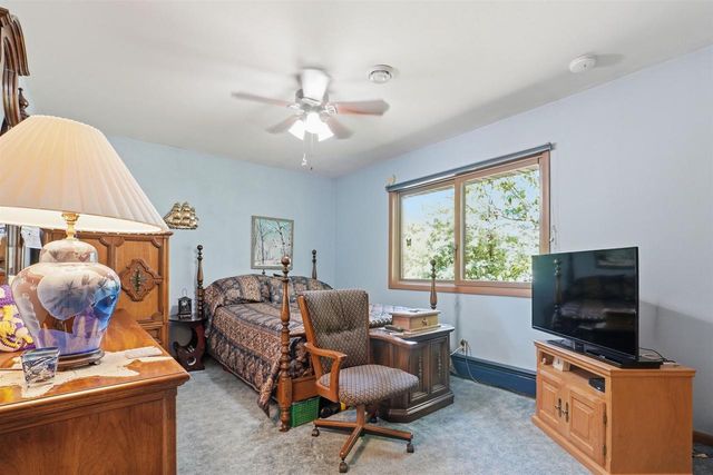 206 W CEDAR STREET, Abbotsford, WI 54405