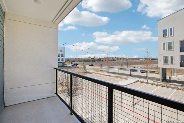 320 Goll St Apt 2105, Austin, TX 78640