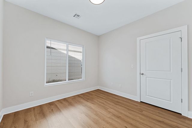 849 S Wybern St, Valley Center, KS 67147