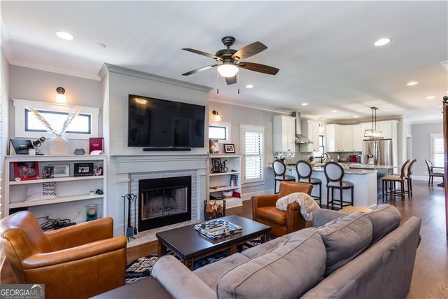 1599 Walker Avenue, College Park, GA 30337