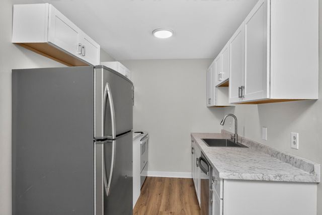 550 Harding Pl Apt E107, Nashville, TN 37211