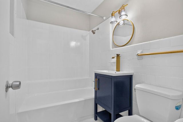 550 Harding Pl Apt E107, Nashville, TN 37211