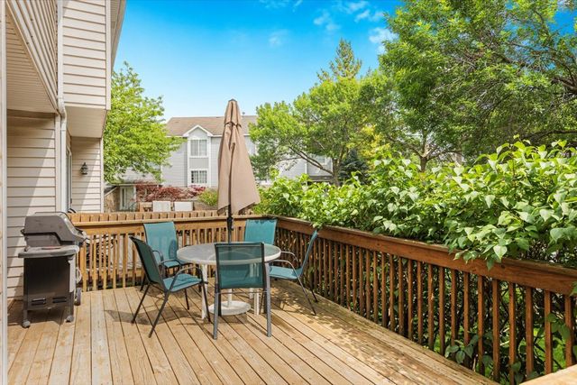 413 Stevens Court, Grayslake, IL 60030