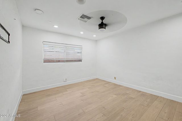 8744 N 6TH Drive, Phoenix, AZ 85021