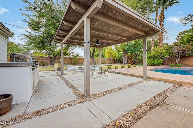 8744 N 6TH Drive, Phoenix, AZ 85021