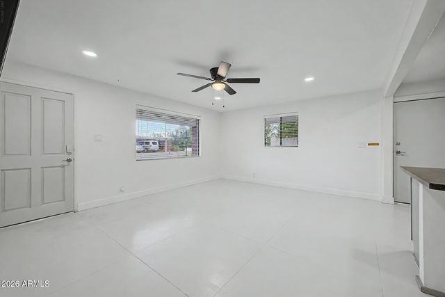 8744 N 6TH Drive, Phoenix, AZ 85021