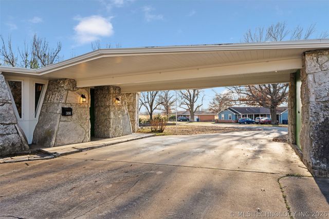 108 Fairmont Road, Vinita, OK 74301
