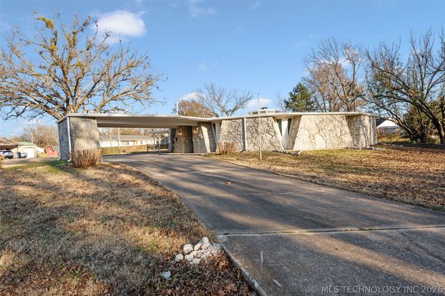 108 Fairmont Road, Vinita, OK 74301