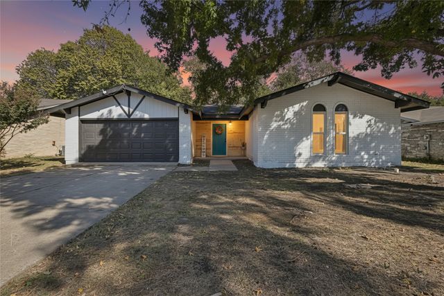 801 E Timberview Lane, Arlington, TX 76014