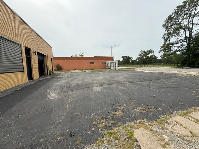 971 Burnham Avenue, Calumet City, IL 60409