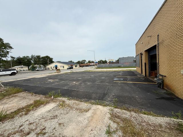 971 Burnham Avenue, Calumet City, IL 60409
