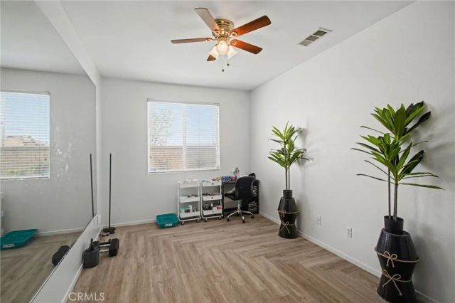 8623 Bridgeport, Hesperia, CA 92344