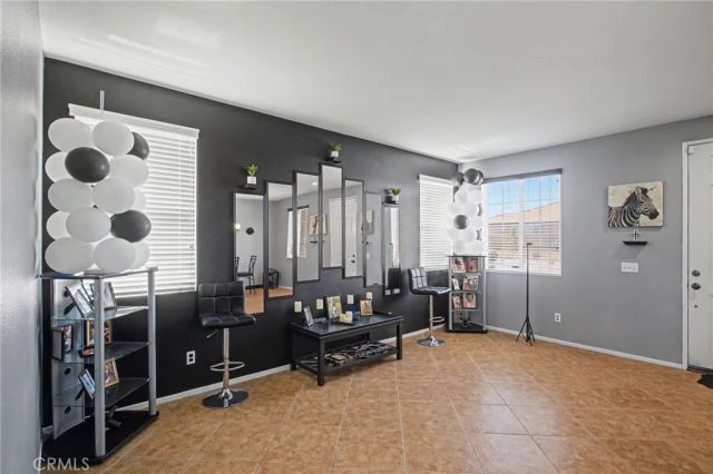 8623 Bridgeport, Hesperia, CA 92344