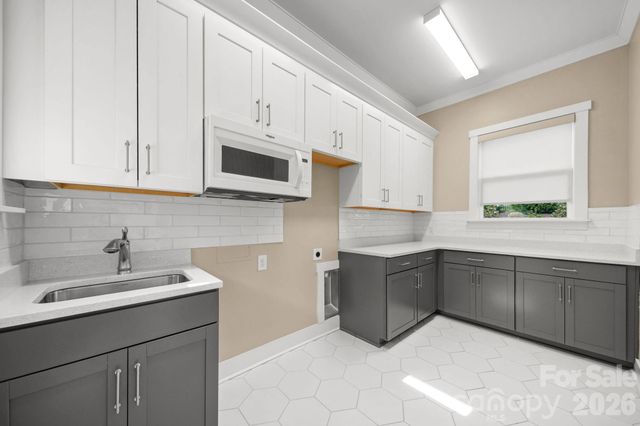 14104 Hollins Grove Avenue, Huntersville, NC 28078