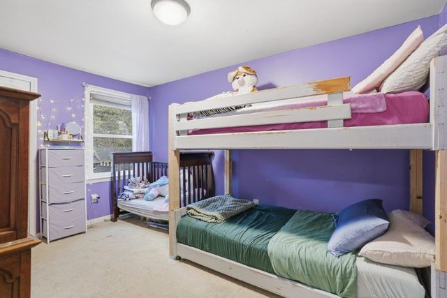 21 W Chamberlain Road, Merrimack, NH 03054