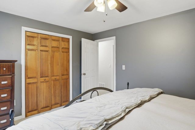 21 W Chamberlain Road, Merrimack, NH 03054