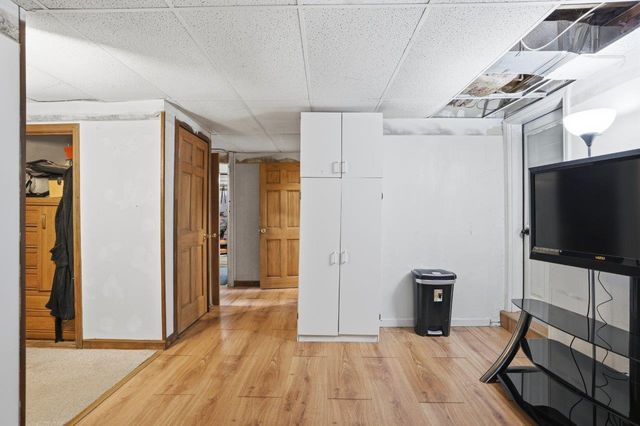 21 W Chamberlain Road, Merrimack, NH 03054