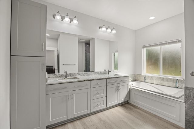 5908 Collins Court, Granbury, TX 76048
