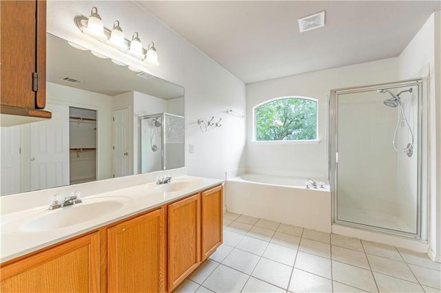 2300 Natalie CV, Cedar Park, TX 78613