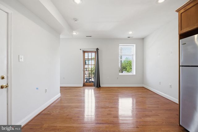 2703 12TH ST NE, Washington, DC 20018