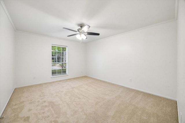 357 N Post Oak Lane 102, Houston, TX 77024