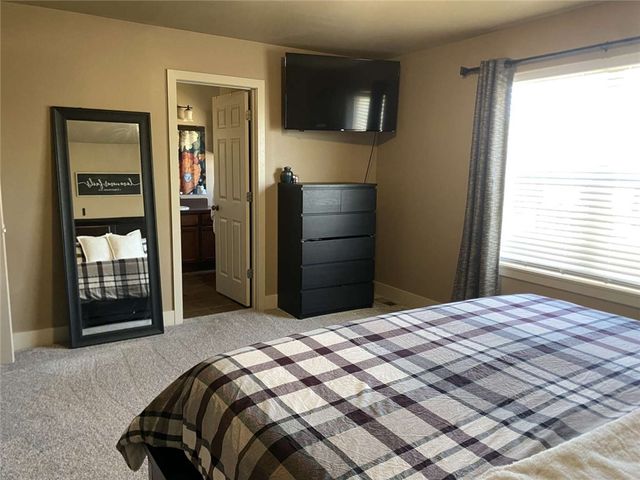 1422 King George Street, Billings, MT 59105