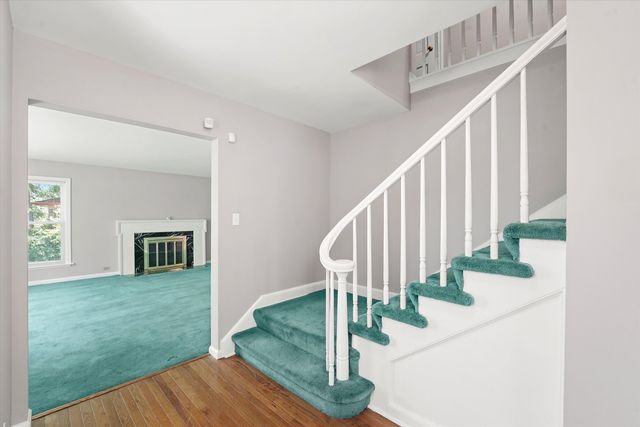 255 Irving Boulevard, Chicago Heights, IL 60411